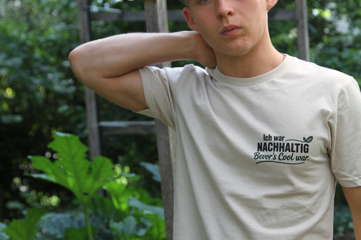 Nachhaltig Bevors Cool War Organisches Premium Shirt